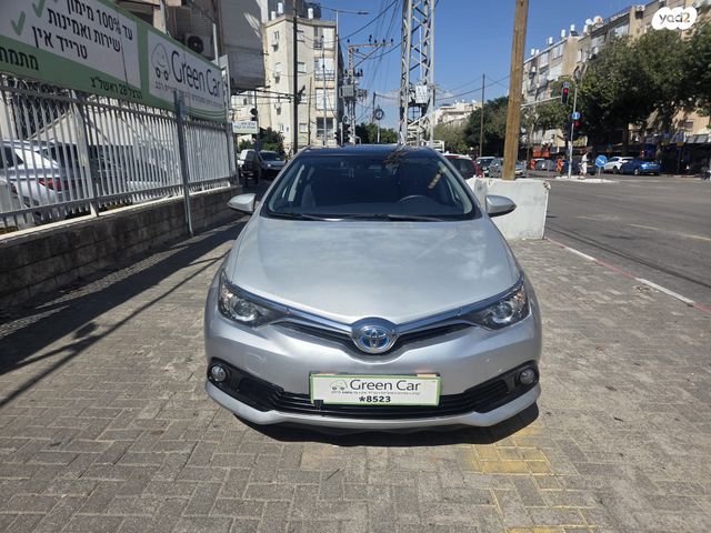 מודעת רכב טויוטה אוריס