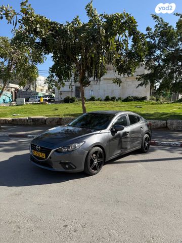 מודעת רכב מאזדה 3