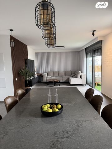 הרב אבא אבוחצירה 44