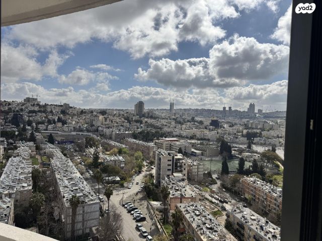 חוזה סן מרטין 25