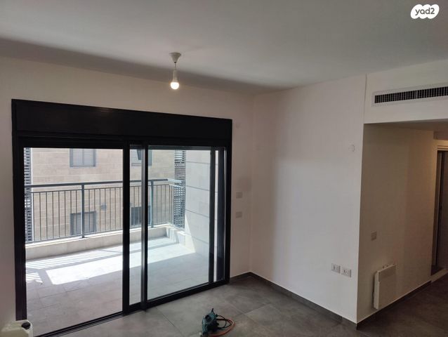 חוזה סן מרטין 25