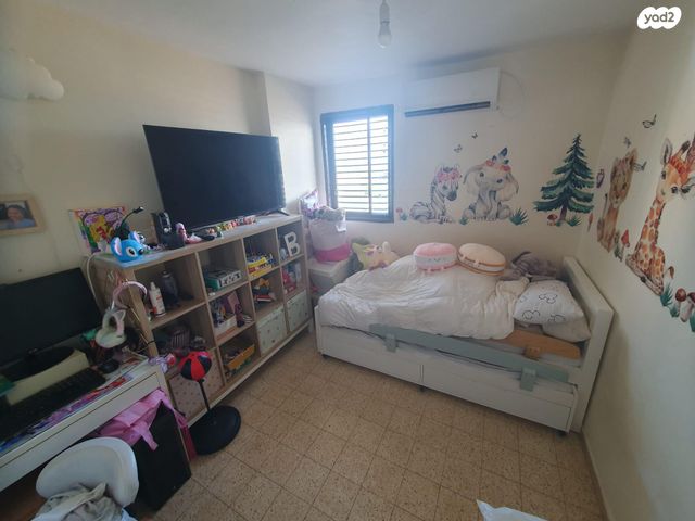 שדרות גולדה מאיר 26