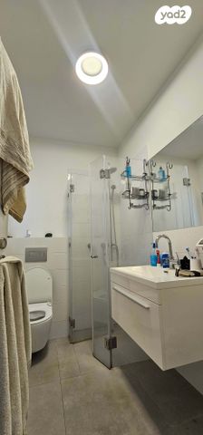 מודעת נכס, הרב אוורבוך, הדר, רמת השרון