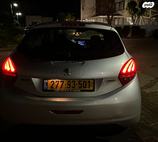 מודעת רכב פיג'ו 208