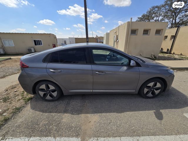 מודעת רכב יונדאי איוניק