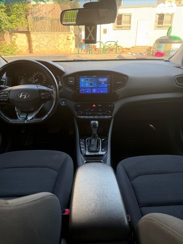 מודעת רכב יונדאי איוניק