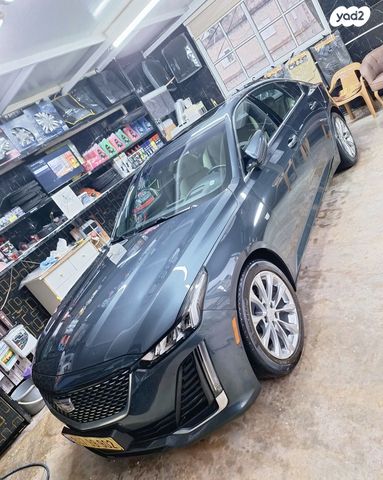 מודעת רכב קאדילק CT5