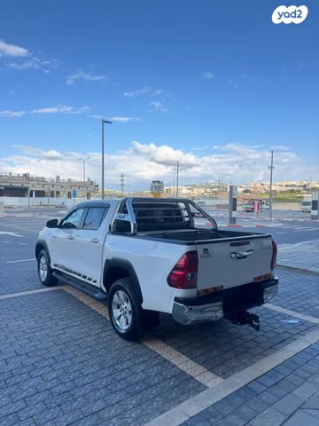 מודעת רכב טויוטה היילקס