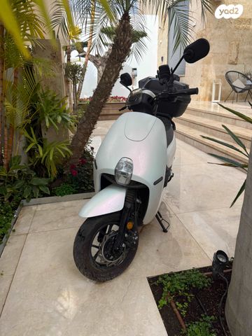 מודעת רכב סאן יאנג מיו 100