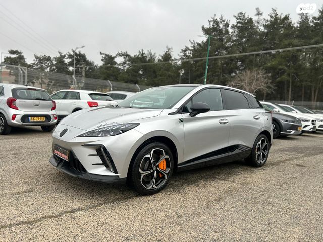 מודעת רכב אם ג'י MG4