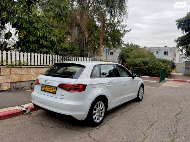 מודעת רכב אאודי A3 1