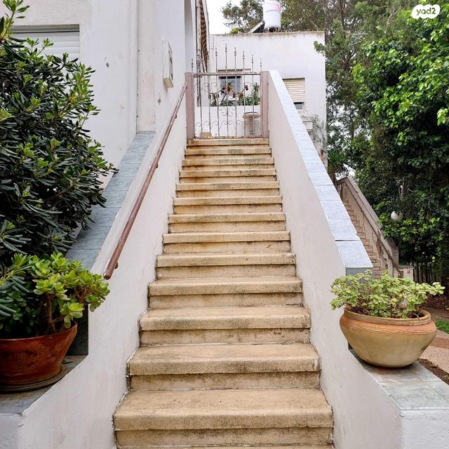 שדרות מוריה 88