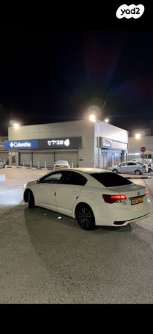 מודעת רכב טויוטה אוונסיס