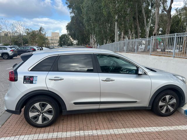 מודעת רכב קיה נירו