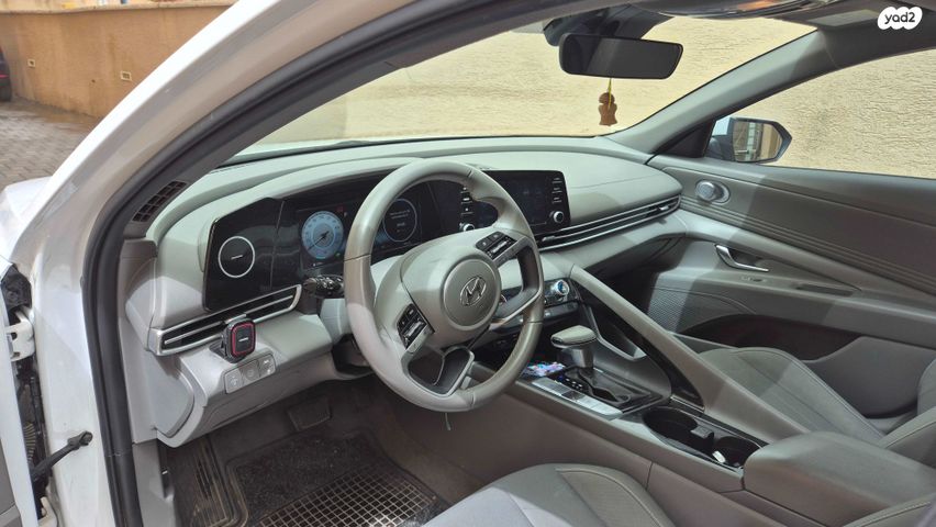 מודעת רכב יונדאי אלנטרה