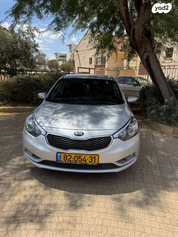 מודעת רכב קיה פורטה 