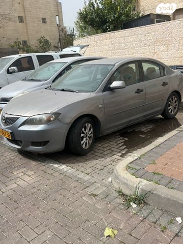 מודעת רכב מאזדה 3