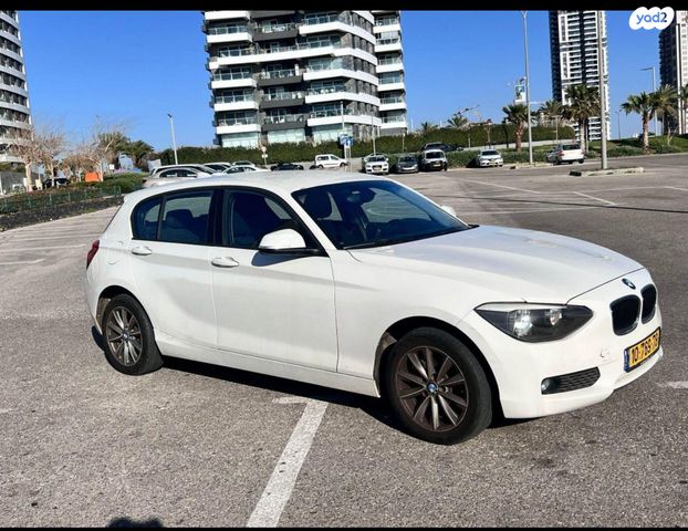 מודעת רכב ב מ וו סדרה 1