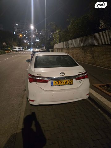 מודעת רכב טויוטה קורולה