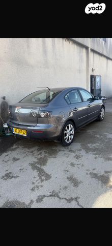 מודעת רכב מאזדה 3