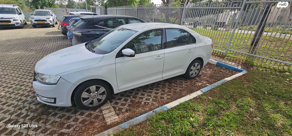 מודעת רכב סקודה ראפיד