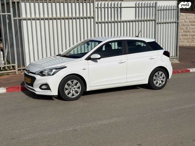 מודעת רכב יונדאי i20