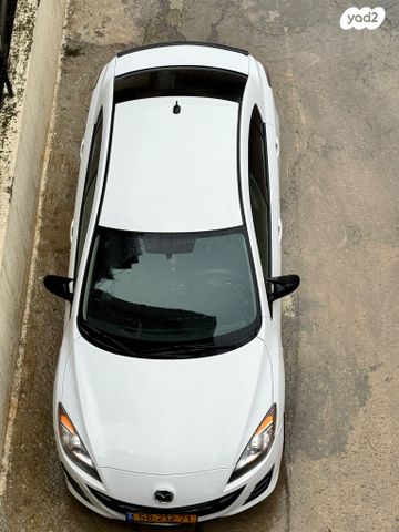 מודעת רכב מאזדה 3