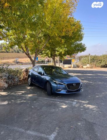 מודעת רכב מאזדה 3