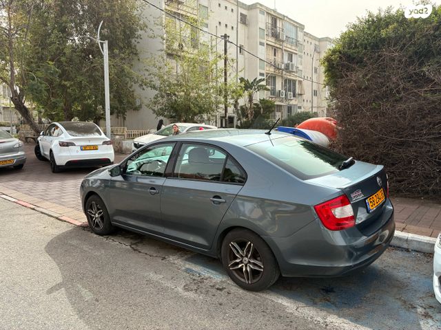 מודעת רכב סקודה ראפיד