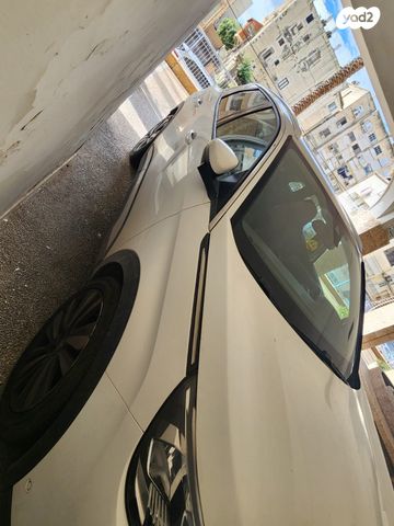 מודעת רכב פיג'ו 3008