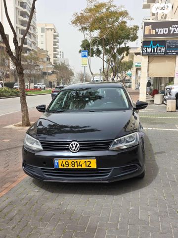 מודעת רכב פולקסווגן ג'טה 