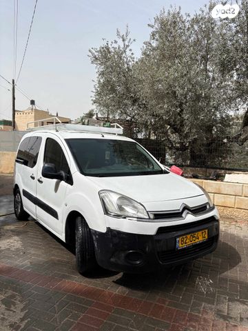 מודעת רכב סיטרואן ברלינגו