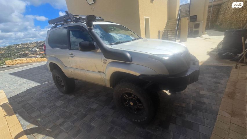 מודעת רכב טויוטה לנד קרוזר