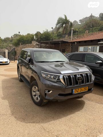 מודעת רכב טויוטה לנד קרוזר