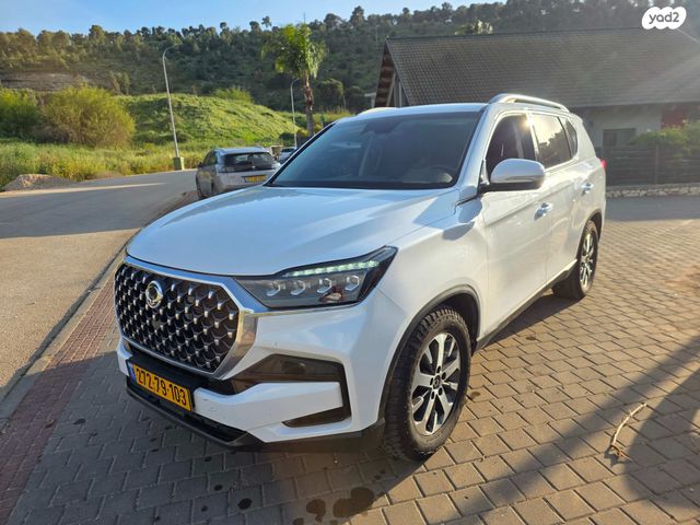 מודעת רכב סאנגיונג רקסטון