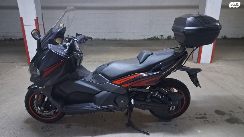 מודעת רכב סאן יאנג TL500