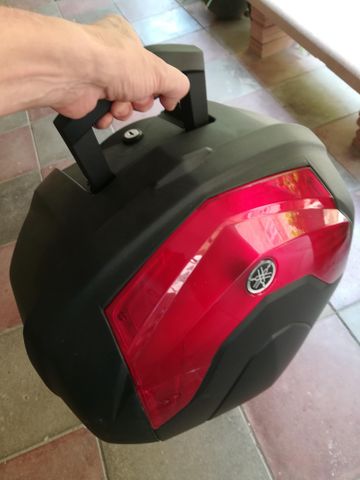 feedItemObj.data.row_1