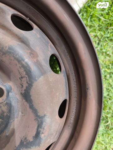 feedItemObj.data.row_1