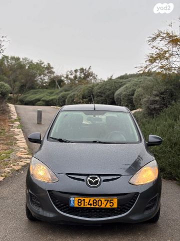 מודעת רכב מאזדה 2