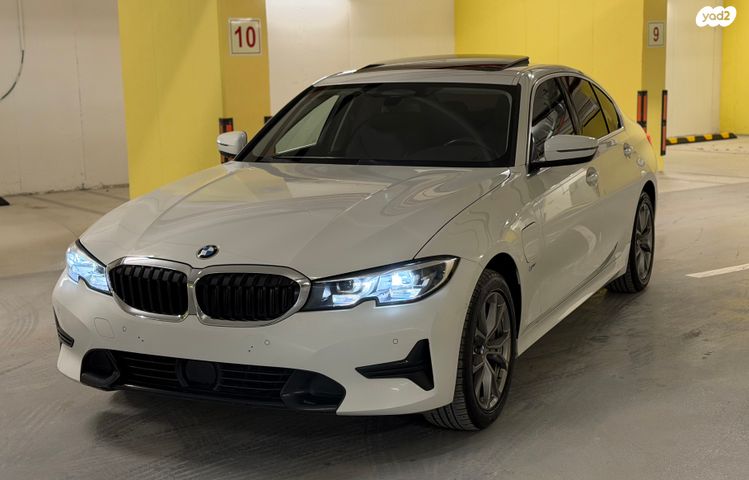 מודעת רכב ב מ וו סדרה 3