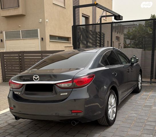 מודעת רכב מאזדה 6