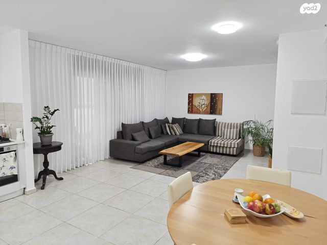 שלום דנינו 4