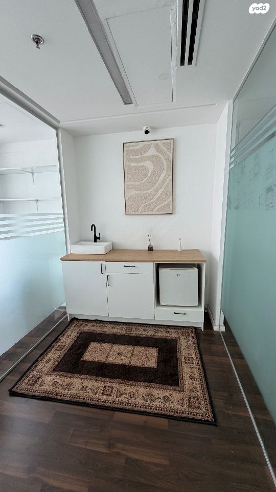 דרך זאב ז'בוטינסקי 61