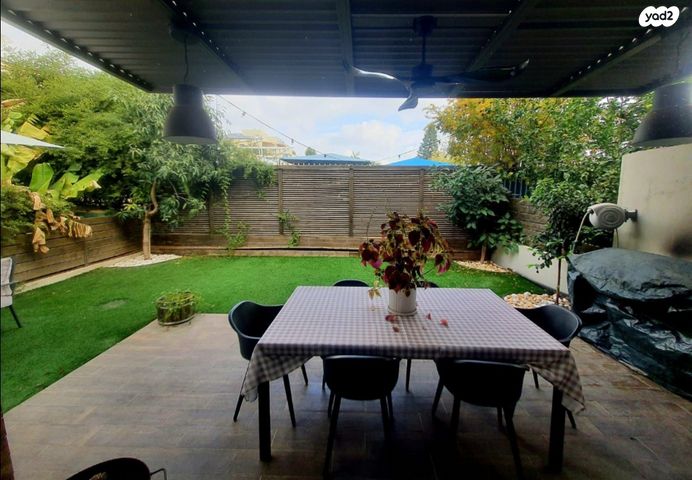 בית פרטי/ קוטג', נאות הראשונים, מזכרת בתיה