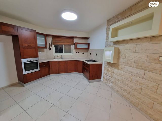 מודעת נכס, נחום שריג, רמות הרכס, באר שבע