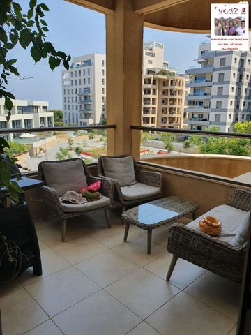 מודעת נכס, הגוש הגדול, רמת אביב החדשה, נופי ים, תל אביב יפו