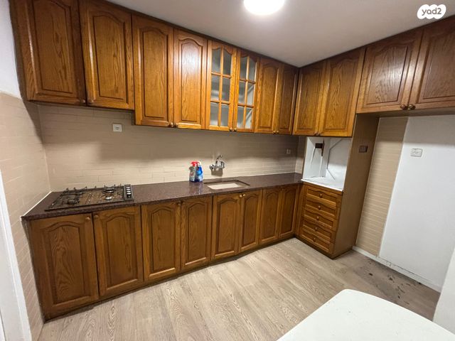 אבא אחימאיר 