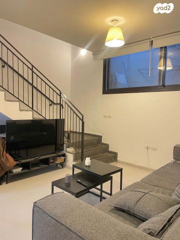 מרתף/ פרטר, תל אביב יפו