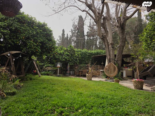 בית פרטי/ קוטג', בית יצחק שער חפר