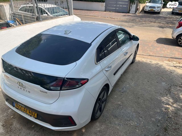 מודעת רכב יונדאי איוניק